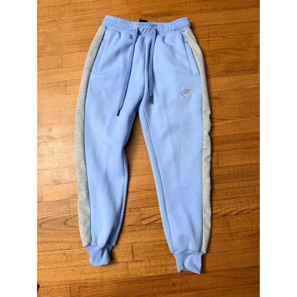 Nike light blue & gray sweatpant joggers embroidered logo women’s Medium READ